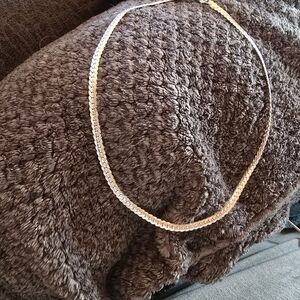 Elegant Silver Necklace